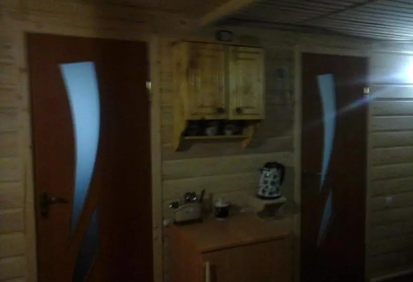 Majatalo Romashka Guest House