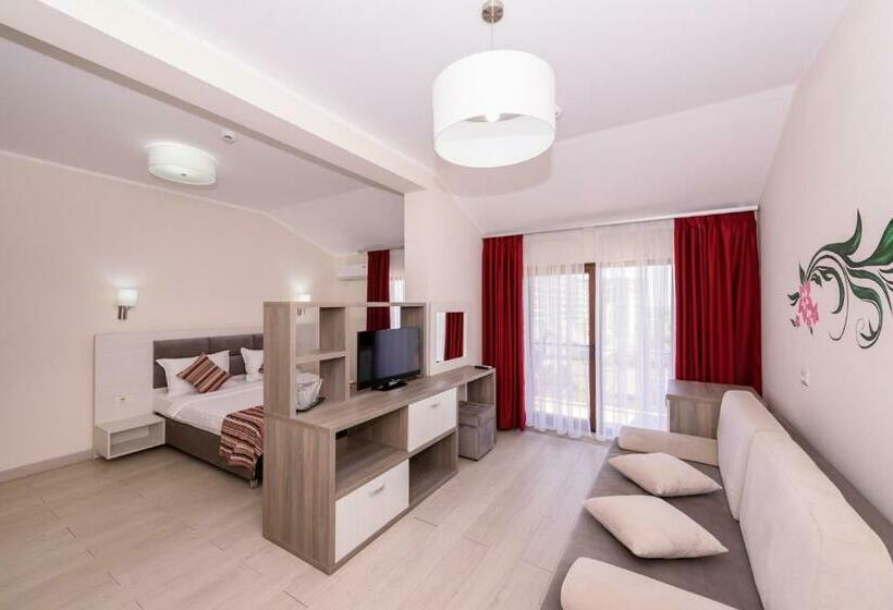 פנסיון Vila Iulia