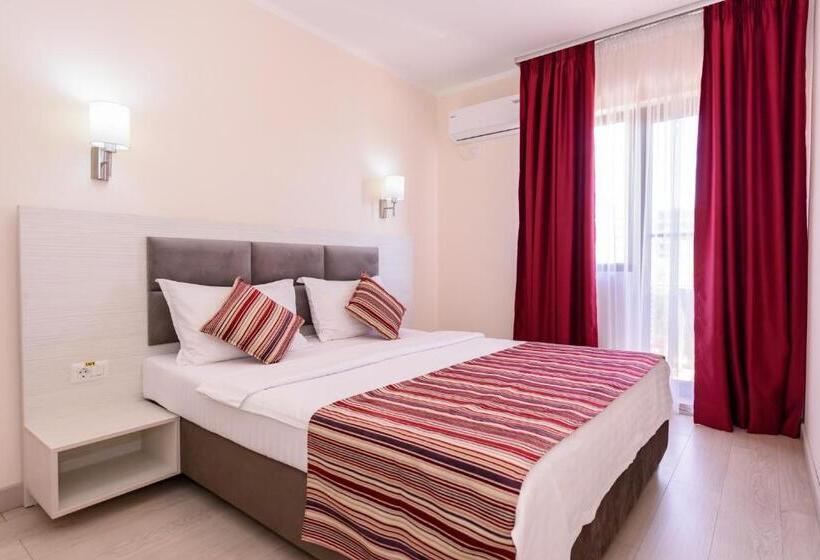 פנסיון Vila Iulia