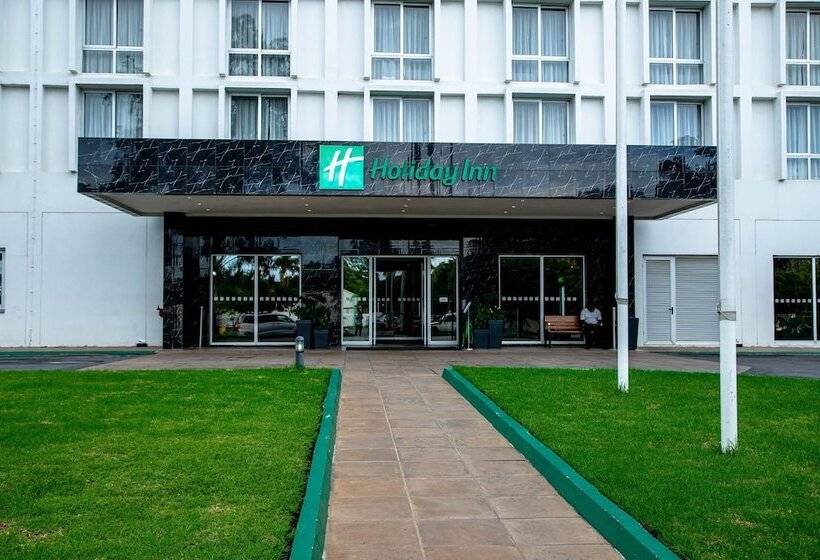 Отель Holiday Inn Lusaka, An Ihg