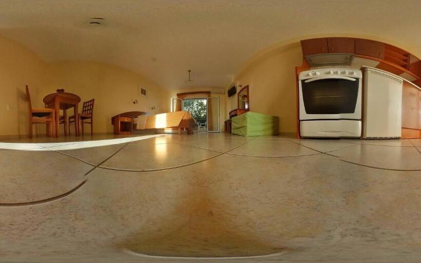 בית מלון כפרי Kosmos