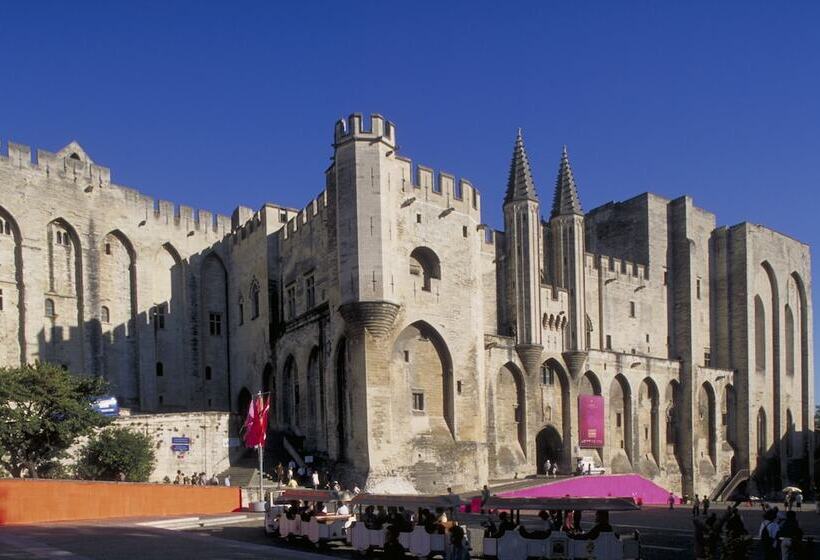 Aparthotel Adagio Access Avignon