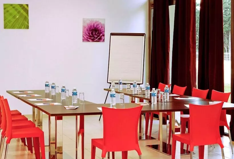 Aparthotel Adagio Access Avignon