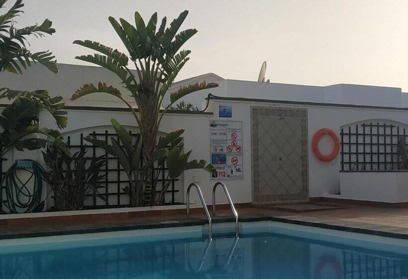 Apartamentos La Tegala