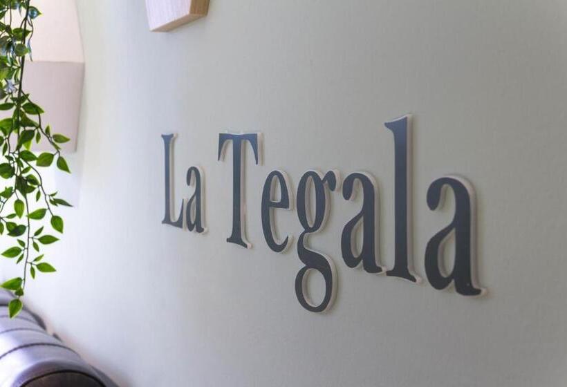 Apartamentos La Tegala