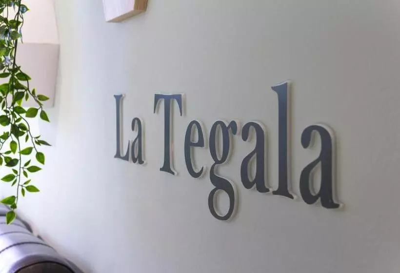 Apartamentos La Tegala