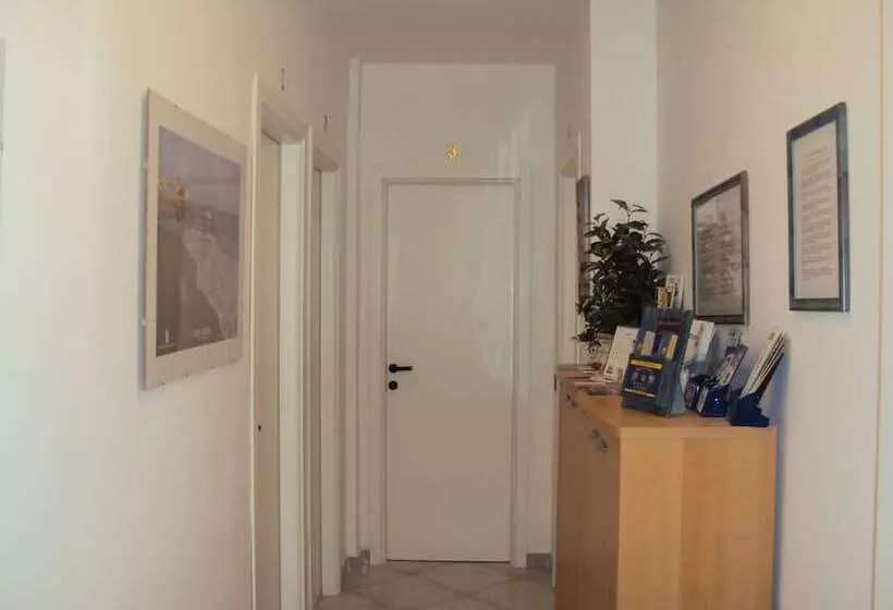 B&b Brezza Marina & Ristorante Shoreline