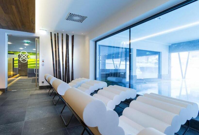 酒店 Alpinresort Valsaa   Sport & Spa