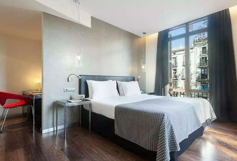 Отель Exe Ramblas Boqueria