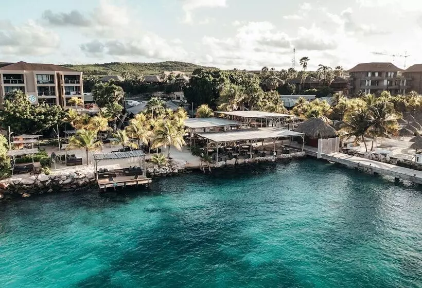 Hotelli The Kontiki