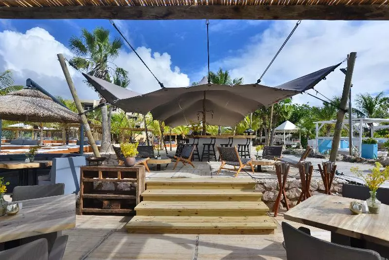 Hotelli The Kontiki