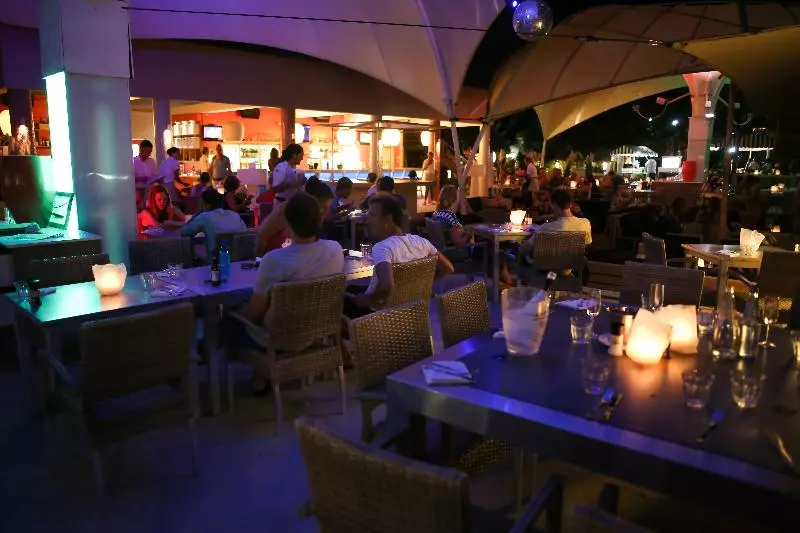 Hotelli The Kontiki