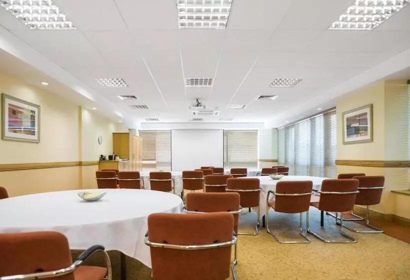 호텔 Leonardo Sheffield