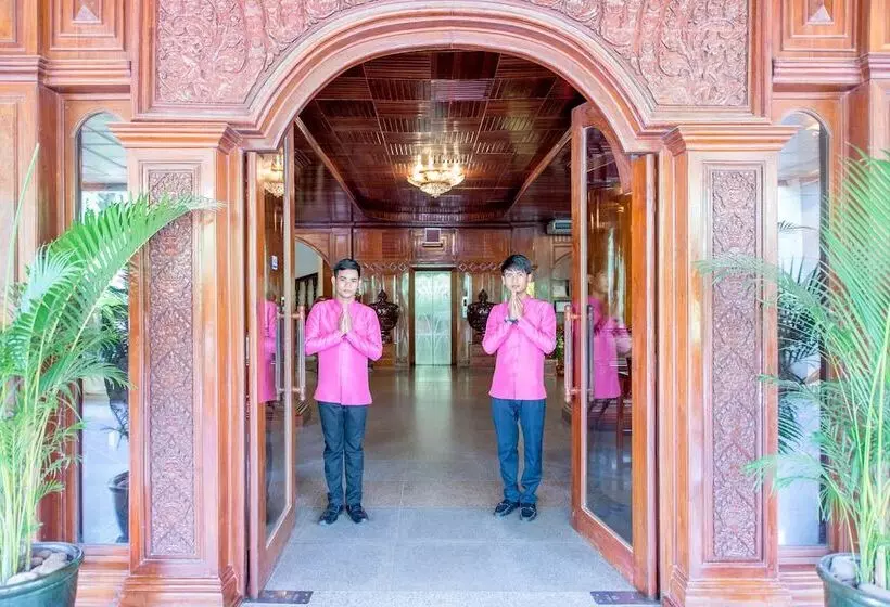 Отель Lin Ratanak Angkor