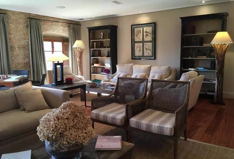 هتل Narbasu Restaurante Y