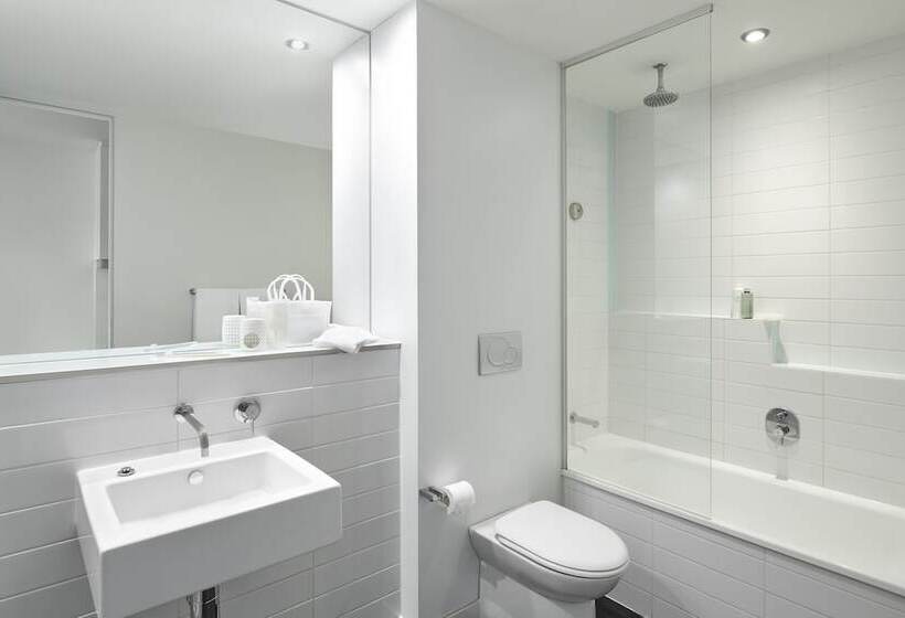 فندق Punthill Williamstown