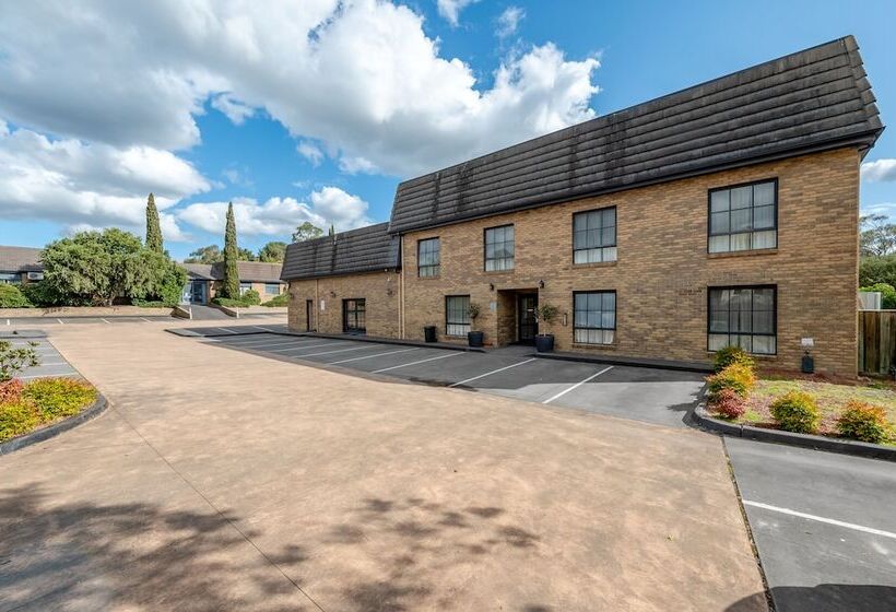 فندق Rowville International