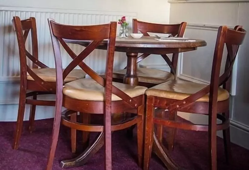 Отель The Bay Horse Inn