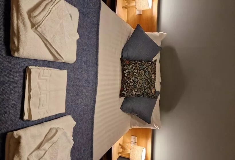 Отель The Bay Horse Inn