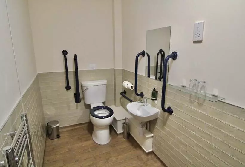 Отель The Bay Horse Inn