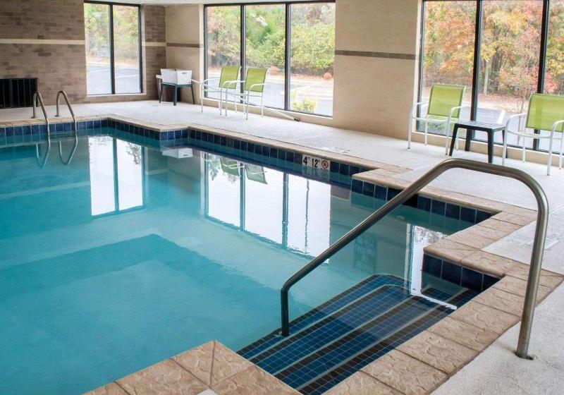 فندق Country Inn & Suites By Radisson, Roanoke Rapids, Nc