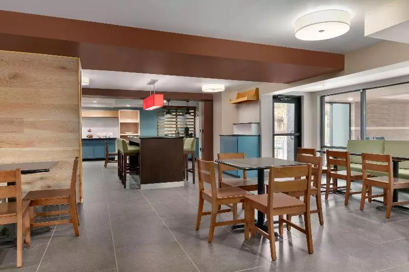 ホテル Country Inn & Suites By Radisson, Roanoke Rapids, Nc