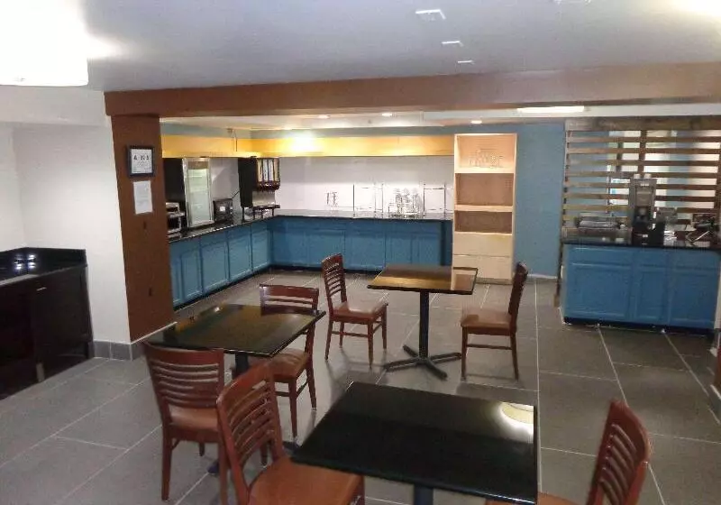 ホテル Country Inn & Suites By Radisson, Roanoke Rapids, Nc