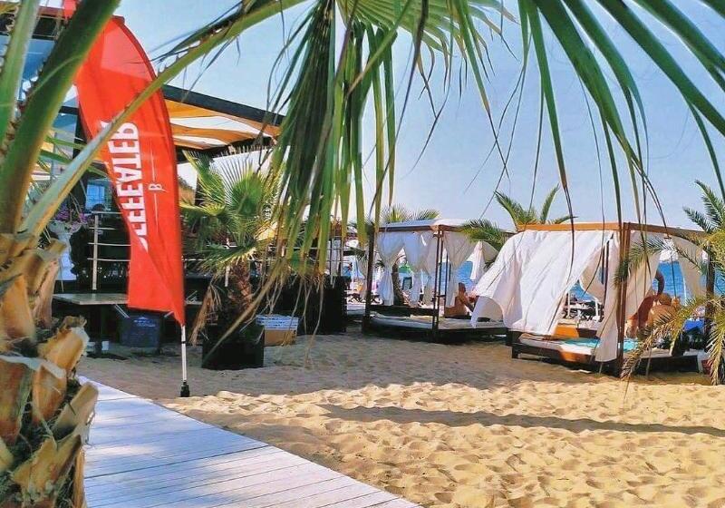 فندق Utopia Forest