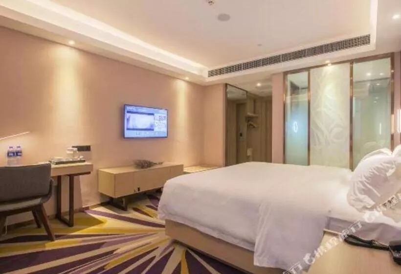 Lavande Hotels· Suizhou Wenfeng