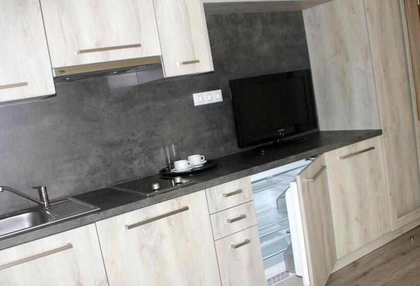 Nocleg ze śniadaniem Vecsési Rendezvényközpont és Panzió