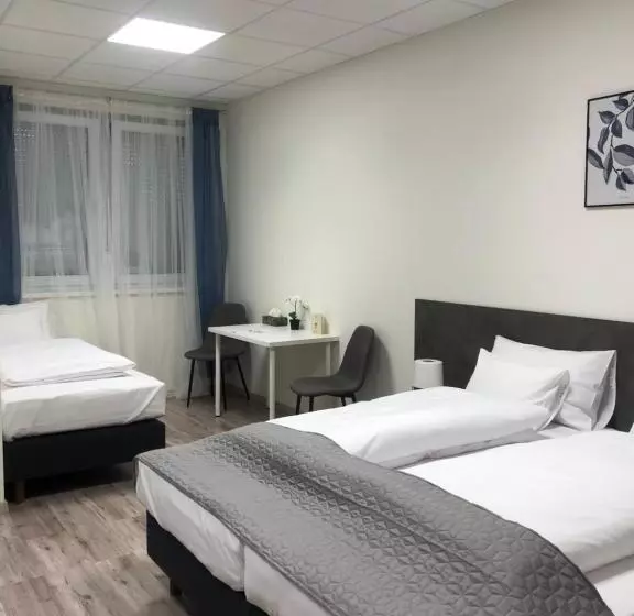 Aamiaismajoitus (B&B) Vecsési Rendezvényközpont és Panzió