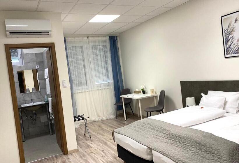 Nocleg ze śniadaniem Vecsési Rendezvényközpont és Panzió