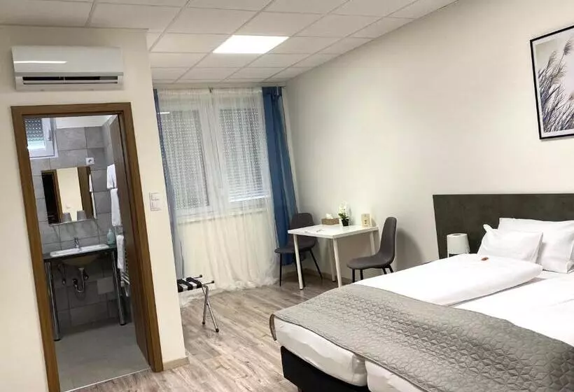 Aamiaismajoitus (B&B) Vecsési Rendezvényközpont és Panzió