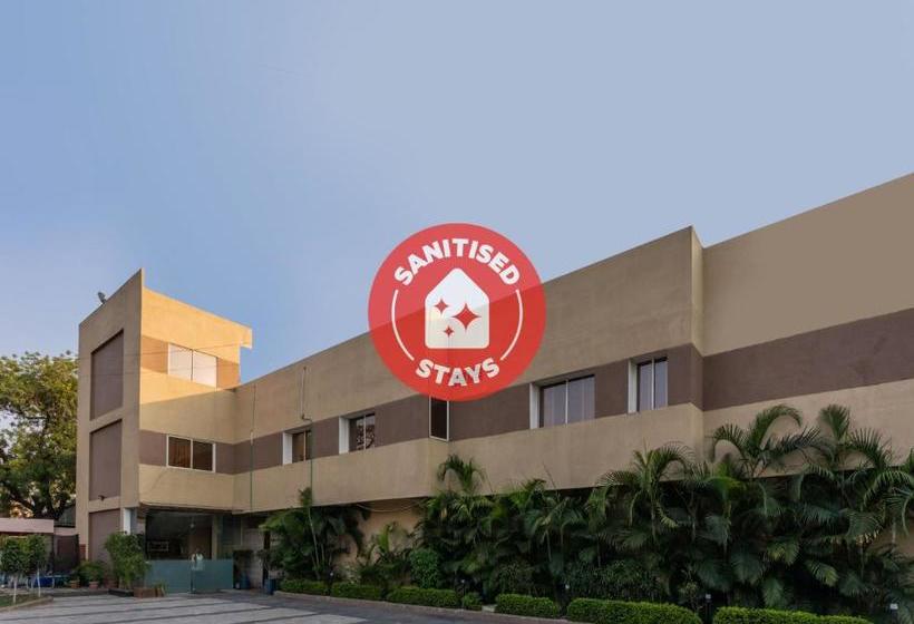 Hotelli Oyo 73854 Angel Beach Resort