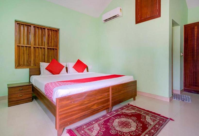 Hotelli Oyo 73854 Angel Beach Resort