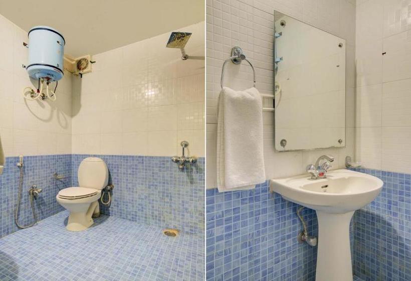 Hotelli Oyo 73854 Angel Beach Resort