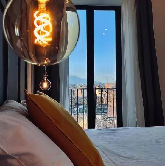 پانسیون Living Suite Catania Ursino