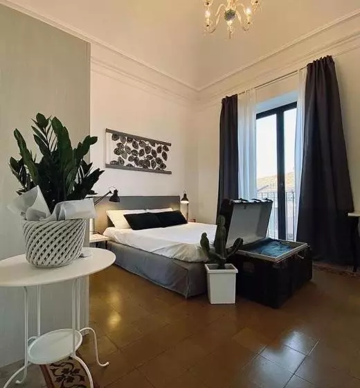 پانسیون Living Suite Catania Ursino