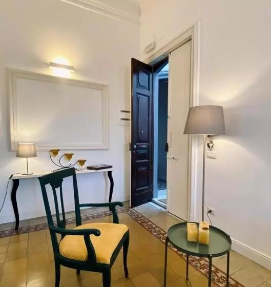 پانسیون Living Suite Catania Ursino