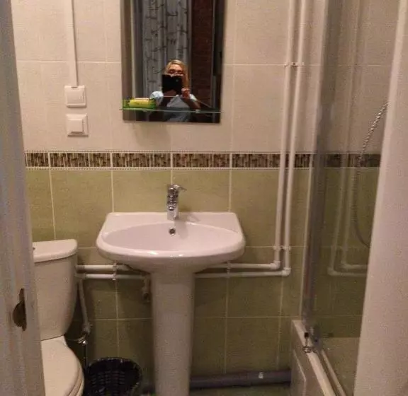 Retkeilymaja Gostevoy Dom Na Suhkharevke