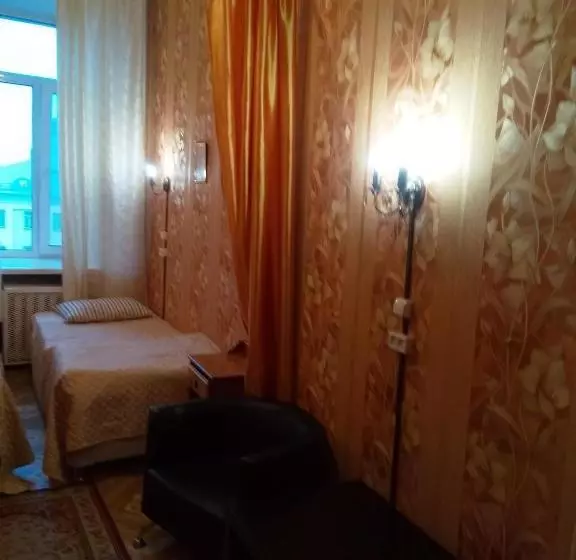 Retkeilymaja Gostevoy Dom Na Suhkharevke