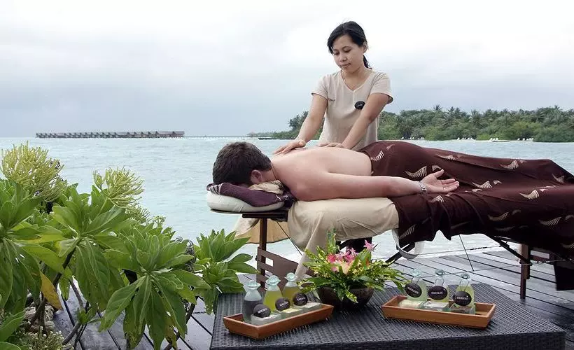 هتل Adaaran Prestige Ocean Villas  Premium All Inclusive