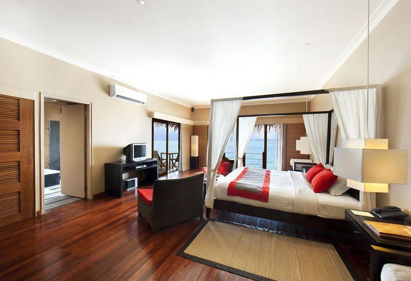 هتل Adaaran Prestige Ocean Villas  Premium All Inclusive