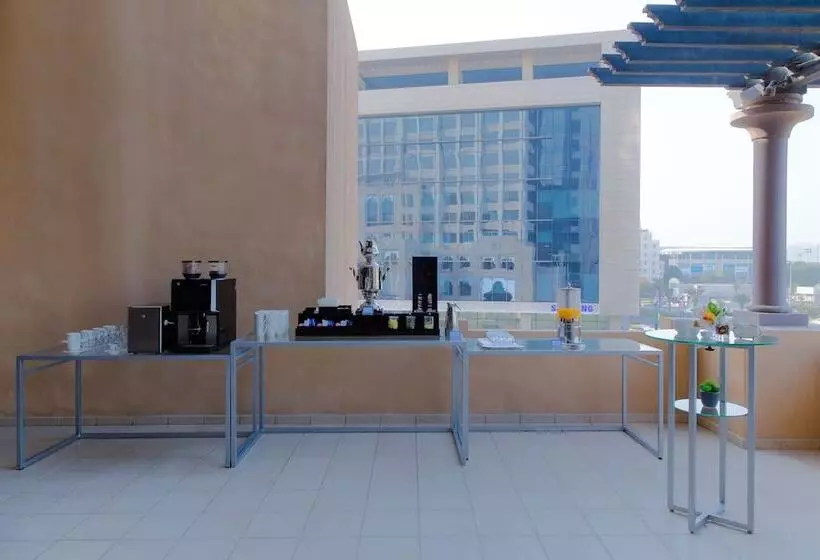 هتل Arjaan By Rotana   Dubai Media City