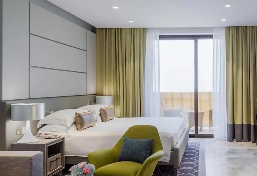 هتل Arjaan By Rotana Dubai Media City