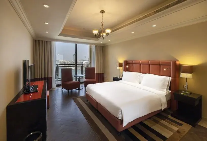 هتل Arjaan By Rotana Dubai Media City