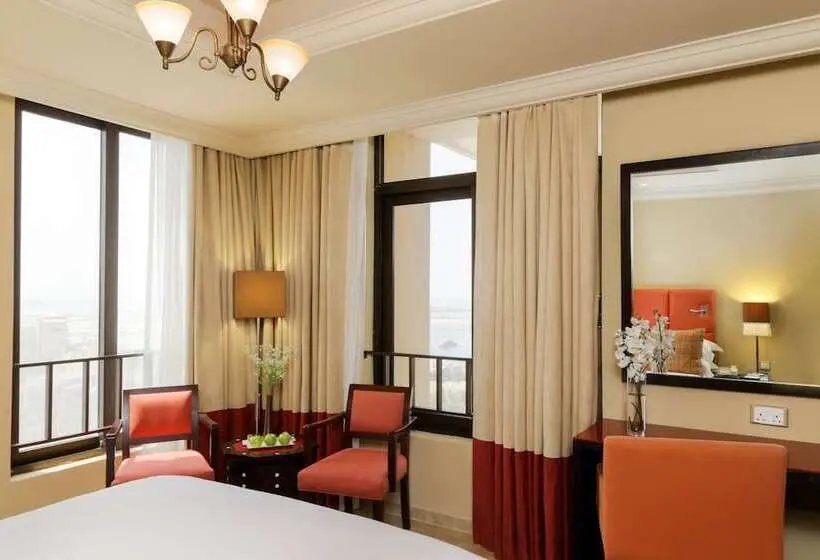 هتل Arjaan By Rotana Dubai Media City