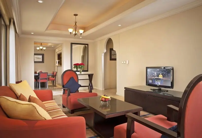 هتل Arjaan By Rotana Dubai Media City