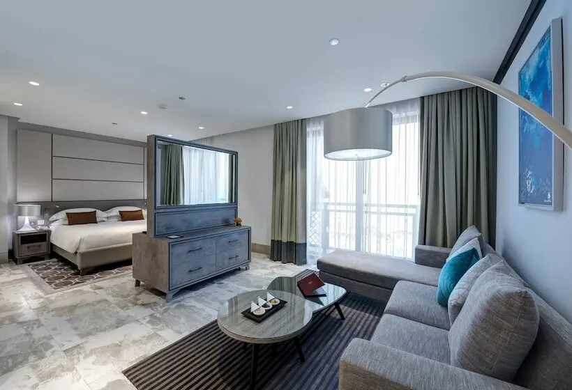 هتل Arjaan By Rotana Dubai Media City