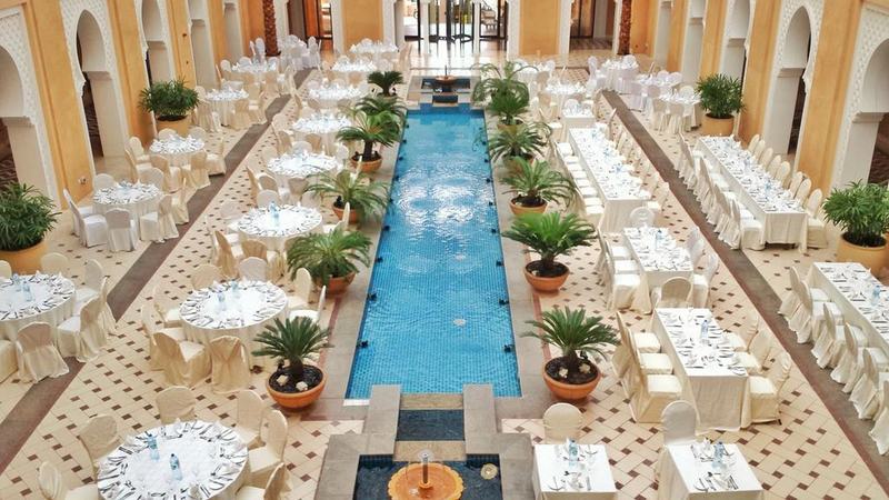 Отель Arjaan By Rotana   Dubai Media City